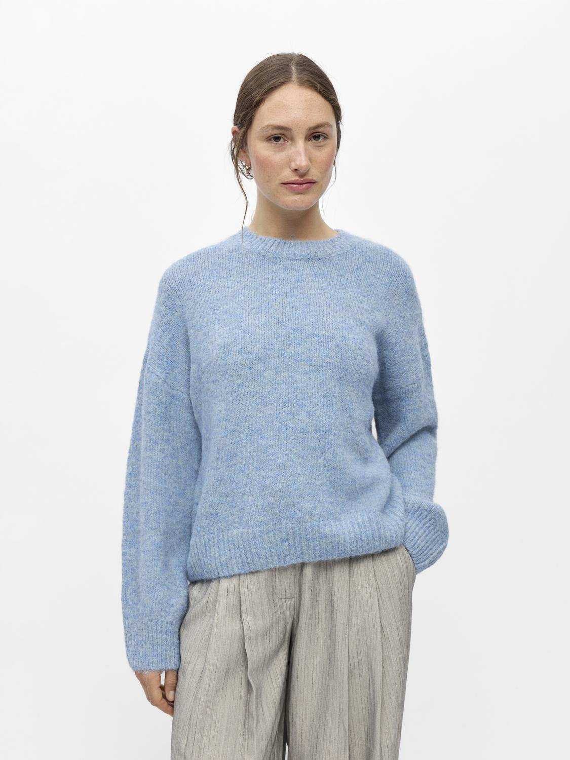 model_shot-front